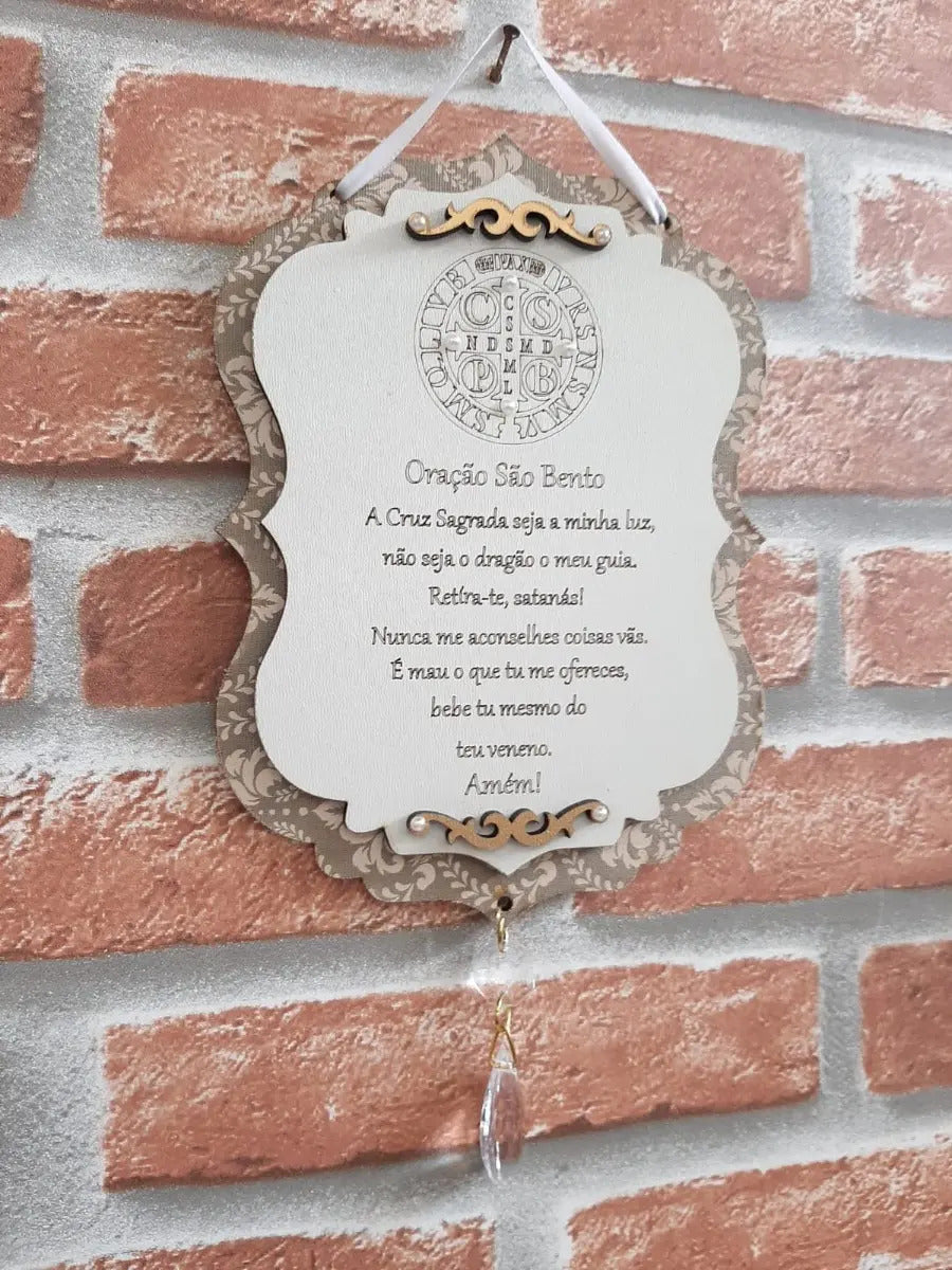 Placa Decorativa Oração de São Bento em MDF Branco e Dourado
