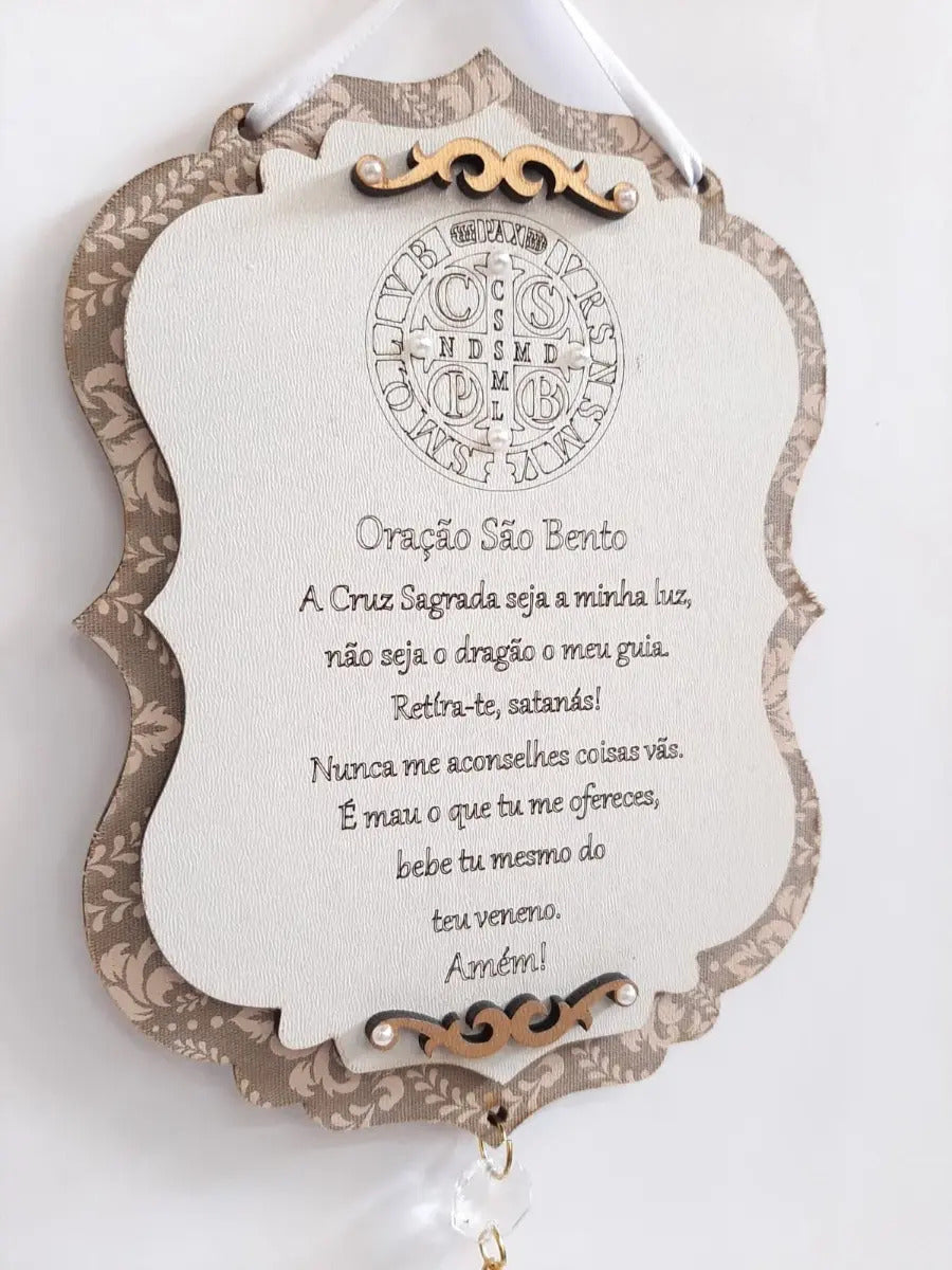 Placa Decorativa Oração de São Bento em MDF Branco e Dourado